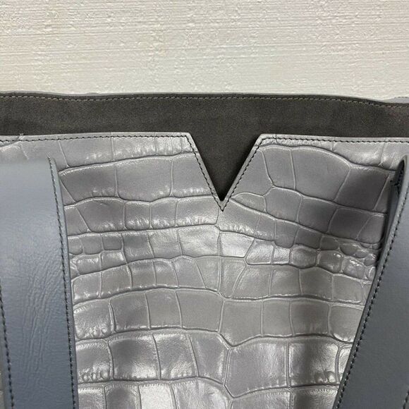 Vince Signature V Croc Embossed Leather Tote Gray - Picture 2 of 12